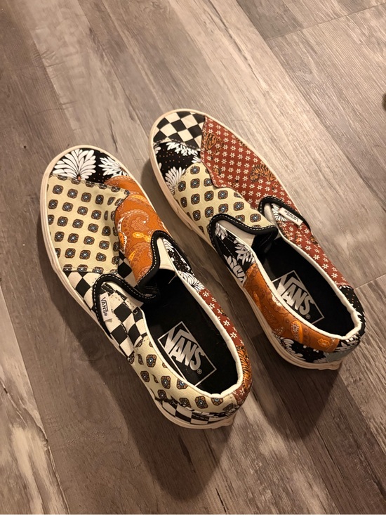 Vans Shoes - RARE Vans Slip-On Tiger Patchwork Print Sneakers - M8 W9.5